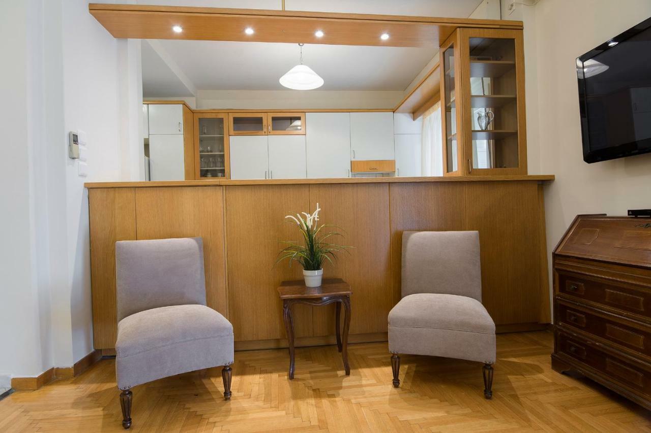 Classy 2 Bedroom Apartment Near Acropolis & Metro Atény Exteriér fotografie